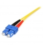 StarTech.com Cable Adaptador de Red de 1m Monomodo Duplex Fibra Optica LC-SC Macho a Macho - Patch Duplex Modo Sencilla - Amarillo